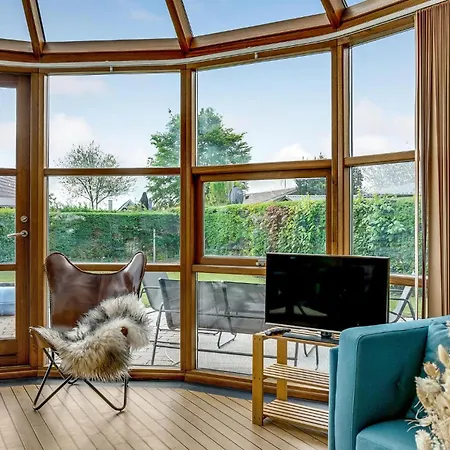 Two-bedroom In 하일스